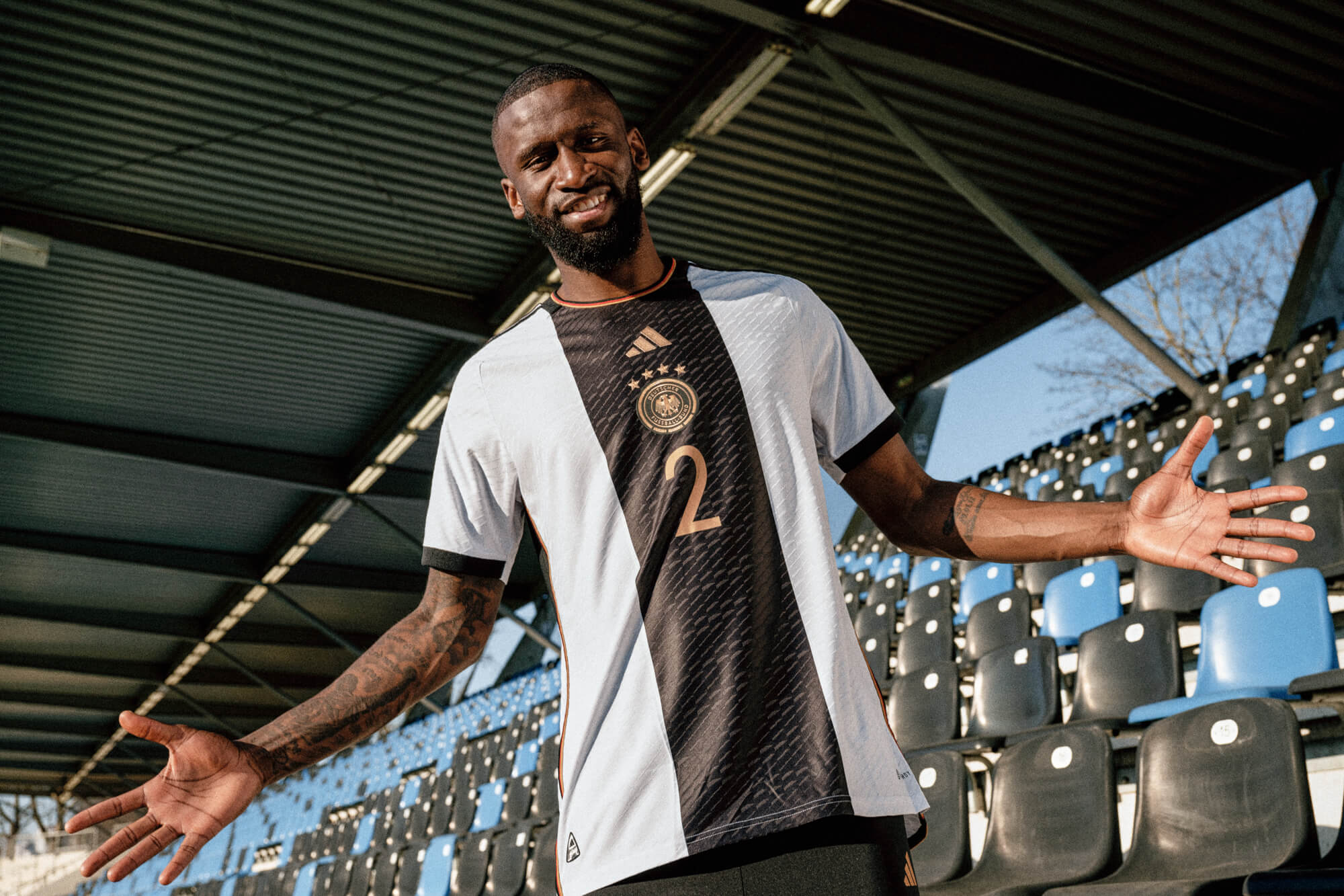 FW22_FB_DFB_HOME_MK_RUEDIGER_0183