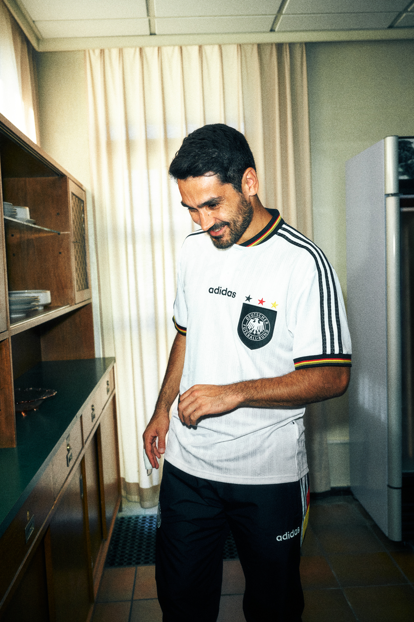 ADIDASxDFB-06